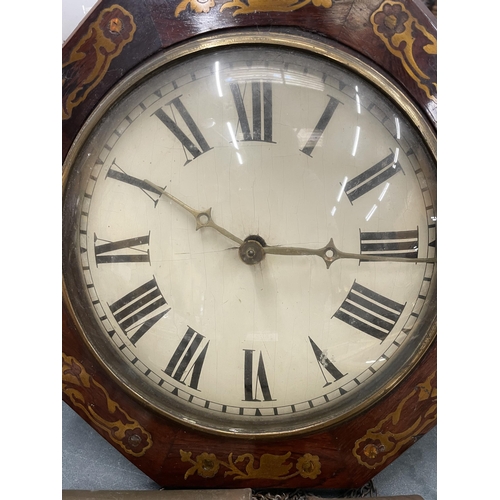 208 - A VINTAGE OCTAGONAL WALL CLOCK WITH MAHOGANY FRAME, INLAID WITH BRASS, DIAMETER 32CM