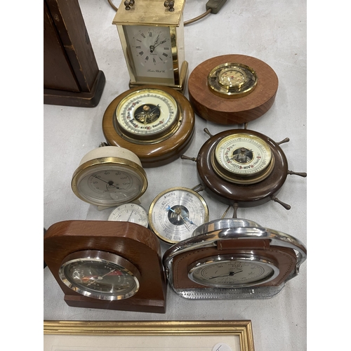 260 - A COLLECTION OF SMALL BAROMETERS PLUS A BRASS CARRIAGE CLOCK