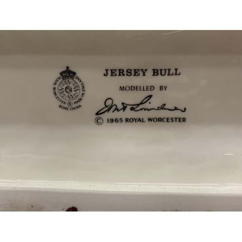 702 - A ROYAL WORCESTER MODEL OF A JERSEY BULL MODELLED BY DORIS LINDNER PRODUCED IN A LIMITED EDITION OF ... 