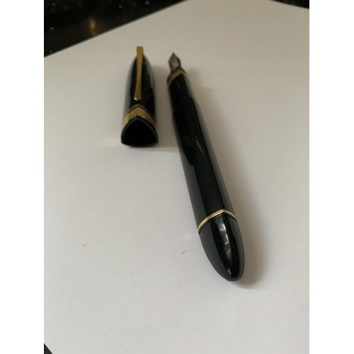 505B - AN OMAS THOMAS WYLDE 360 FOUNTAIN PEN WITH 18 CARAT GOLD NIB