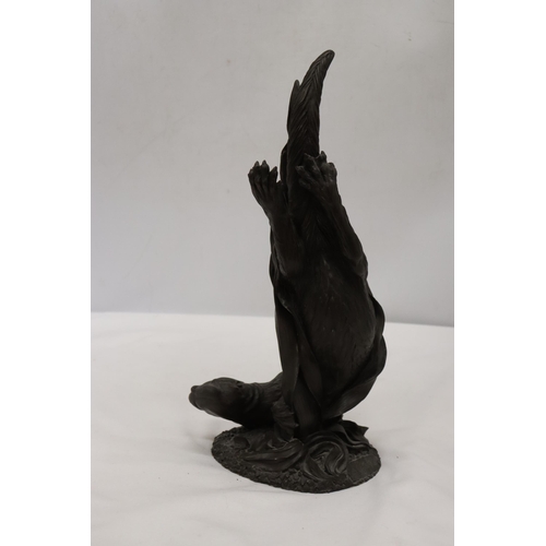 915 - A HEREDITIES, 'DIVING OTTER', HEIGHT 30CM