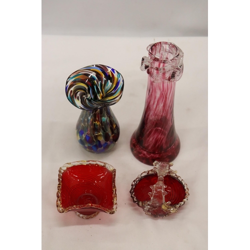 929 - TWO PIECES OF VINTAGE CRANBERRY GLASS BOWLS PLUS TWO ART GLASS VASES