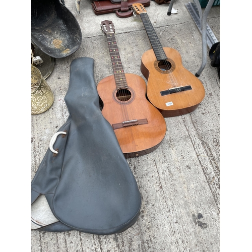 1725 - TWO ACOUSTIC GUITARS TO INCLUDE A BM CLASSICO ETC