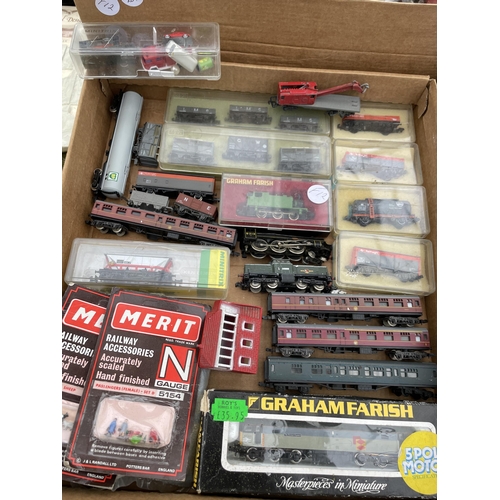 1730 - A LARGE ASSORTMENT OF N GAUGE MODEL TRAIN ACCESSORIES TO INCLUDE CARRIAGES, TRACK AND GRASS ETC