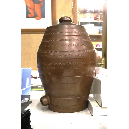 1010 - A VINTAGE STONEWARE KEG WITH MATCHING JUG AND JAR