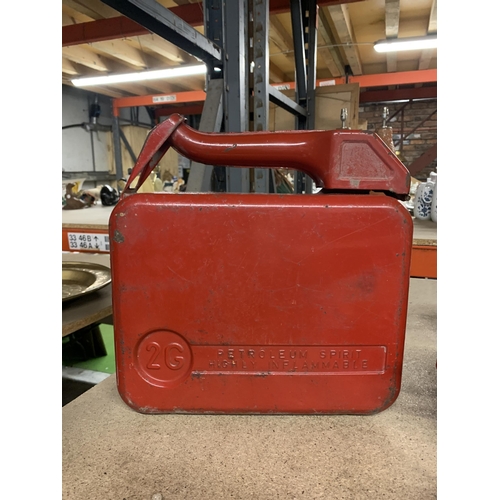 1182 - A VINTAGE RED 2 GALLON PETROL CAN