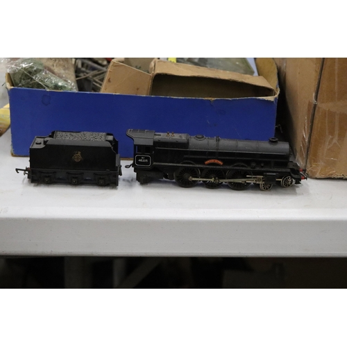 449 - A LARGE QUANTITY OF VINTAGE MODEL RAILWAY ITEMS TO INCLUDE, BUILDINGS, TRAINS, TRANSFORMERS, ACCESSO... 