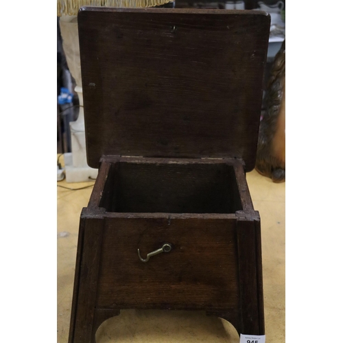 945 - A VINTAGE OAK SEWING BOX/STOOL, HEIGHT 25CM, WIDTH 30CM, DEPTH 29CM