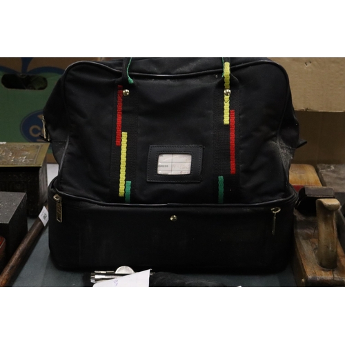 962 - A PAIR OF GREENMASTER BOWLS, A JACK, ACCESSORIES AND A BOWLING BAG