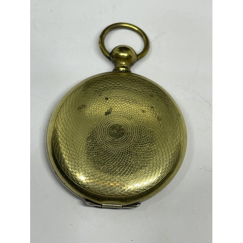 641 - A VINTAGE LOCKET/COIN/POCKET WATCH CASE