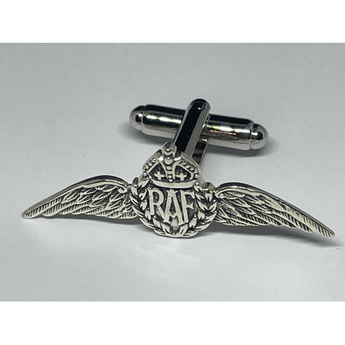 647 - A PAIR OF SILVER R.A.F CUFFLINKS