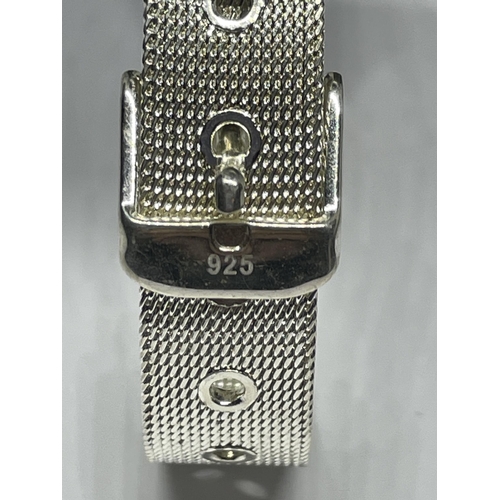 649 - A MARKED 925 SILVER BRACLET IN THE FORM OF A BELT