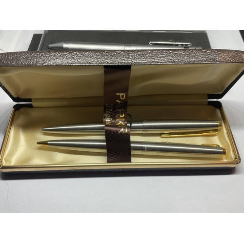 663 - FOUR VARIOUS PENS IN PRESENTATION BOXES TO INCLUDE PARKER