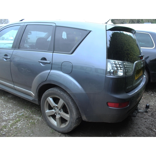 181 - MITSUBISHI OUTLANDER SE DI-D DIESEL ESTATE NV59FZC FIRST REG 21/01/10 APPROX 120000 MILES NO VAT WHI... 