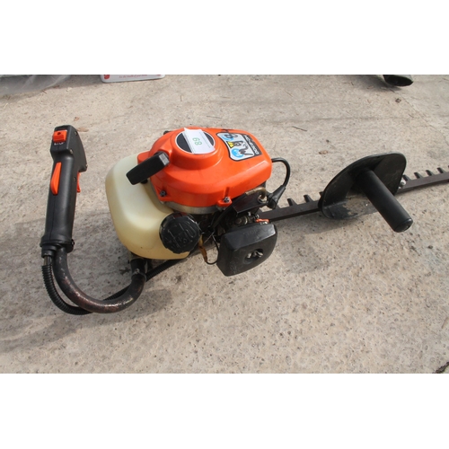 89 - ECHO SINGLE SIDED HEDGE CUTTER  NO VAT