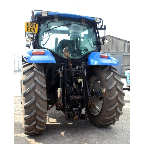 200 - 2010 NEW HOLLAND T6030 4 WHEEL DRIVE  TRACTOR 4100 HOURS DK10FDN TWO OWNERS FROM NEW.  + VAT