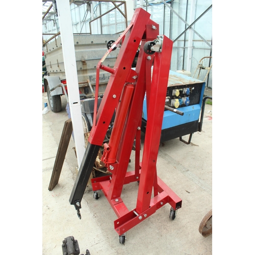 42T - CAR ENGINE CRANE  NO VAT