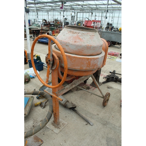 42Z - ELECTRIC BELL CEMENT MIXER  NO VAT