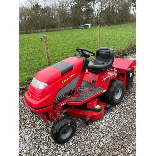 118 - A COUNTAX C38H HYDROSTATIC RIDE ON LAWN MOWER WITH HONDA ENGINE. COMPLETE WITH GRASS BOX AND SPREADE... 