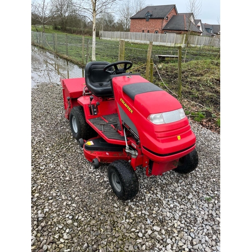 118 - A COUNTAX C38H HYDROSTATIC RIDE ON LAWN MOWER WITH HONDA ENGINE. COMPLETE WITH GRASS BOX AND SPREADE... 