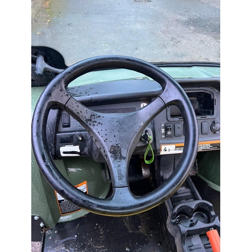 198 - 2017 JOHN DEERE GATOR 1376 HOURS NO VAT