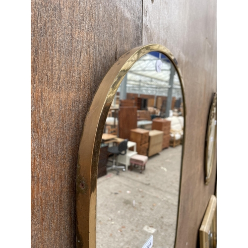 2984 - A MODERN BRASS FRAMED WALL MIRROR, 23