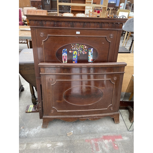 3055 - AN EDWARDIAN MAHOGANY SINGLE BED HEAD AND FOOT