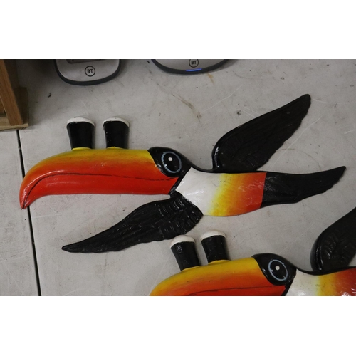 1051 - A FLIGHT OF RESIN TOUCANS