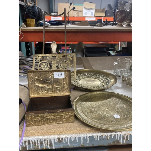 1318 - FOUR HEAVY PIECES OF BRASS TO INCLUDE TWO PLATES AND A BOX