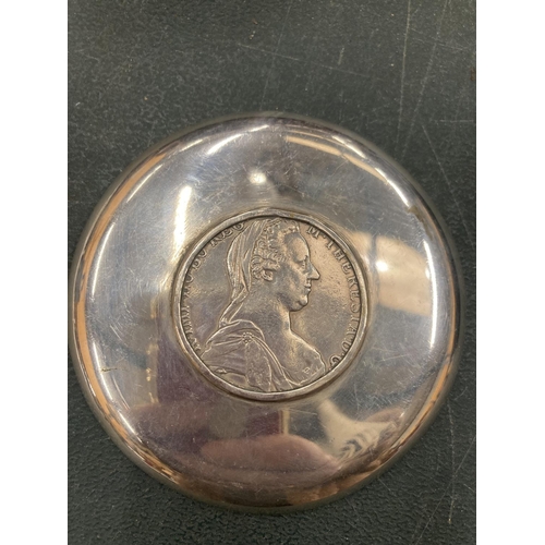 130A - A DISH WITH A COIN STYLE INSERT