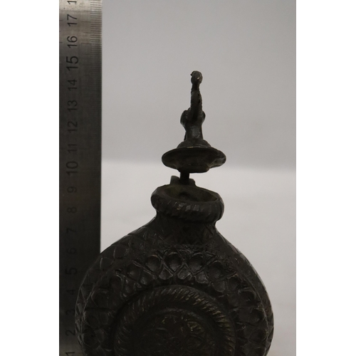 21 - A DECORATIVE BRONZE INCENSE BURNER