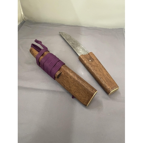 55 - A VINTAGE JAPANESE TANTO WITH PURPLE SILK WRAP