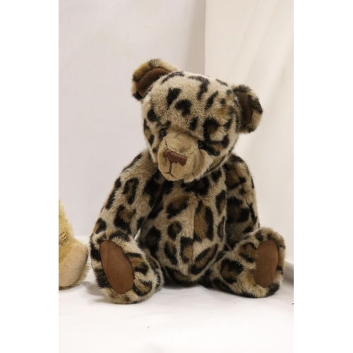 371 - TWO VINTAGE TEDDY BEARS TO INCLUDE A LEOPARD PRINT WITH HUMPED BACK AND LONG ARMS, AND A SPECIAL LIM... 