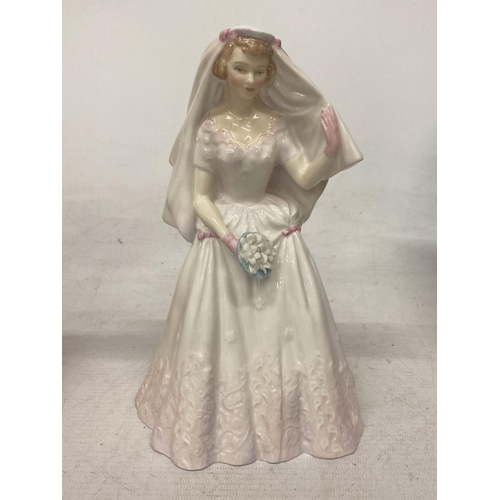 736 - A ROYAL DOULTON FIGURINE 