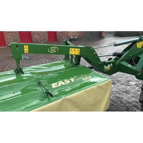 17 - 2018 KRONE EASY CUT R320 REAR MOUNTED MOWER WITH OPERATING MANUAL + VAT