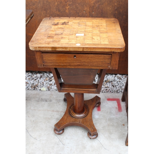 2511 - A VICTORIAN SEWING TABLE WITH SINGLE DRAWER, PULL OUT STORAGE SECTION AND GAMES TOP, 18