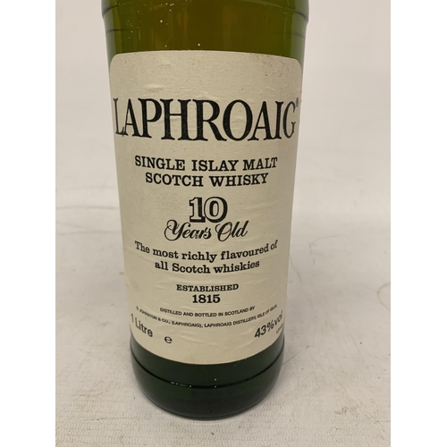 300A - A 1L BOTTLE OF LAPHROAIG 10 YEARS OLD SINGLE ISLAY MALT SCOTCH WHISKY, OLD LABEL