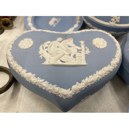 260 - A LARGE QUANTITY OF WEDGWOOD JASPERWARE POWDER BLUE TO INCLUDE TRINKET BOXES, VASES, PIN DISHES, ETC... 