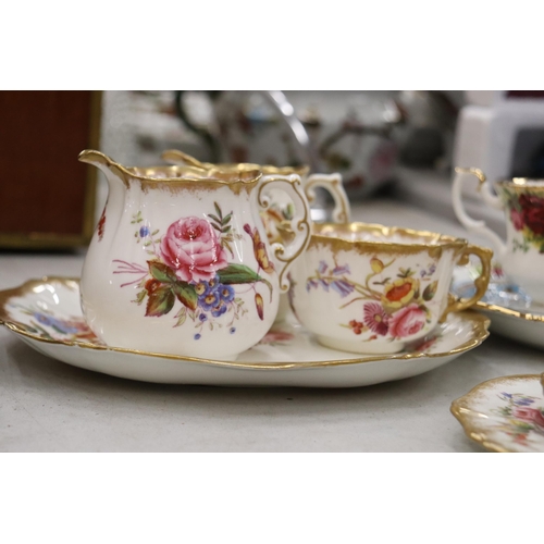 223 - A 15 PIECE PART TEASET HAMMERSLEY AND CO TOGETHER WITH AN OLD ROYAL ALBERT COUNTRY ROSES CAKE PLATES... 