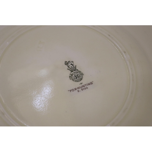 230 - TWO COLLECTORS PLATES TO INCLUDE A ROYAL DOULTON FOX HUNTING DINNER PLATE AND ORIENTAL STYLE CAULDON... 