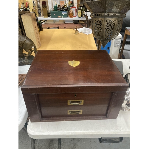 15 - A FITZALL MAHOGANY CUTLERY BOX WITH LIFT UP LID AND TWO DRAWERS CONTAINING CUTLERY BUT NOT COMPLETE