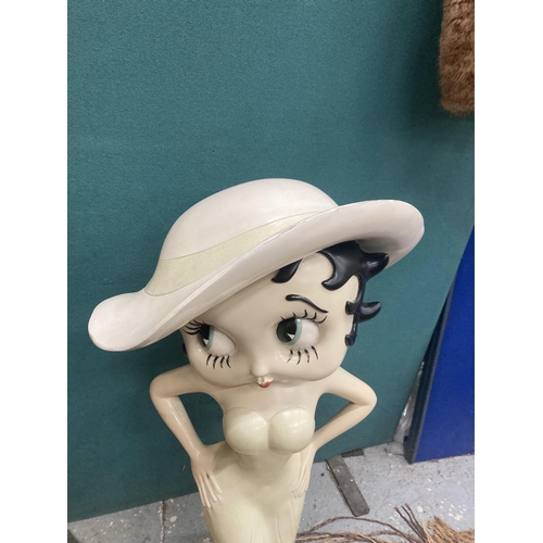 9 - A TALL BETTY BOOP SHOP DISPLAY FIGURE, HEIGHT 98CM, WIDTH AT BASE, APPROX 37CM