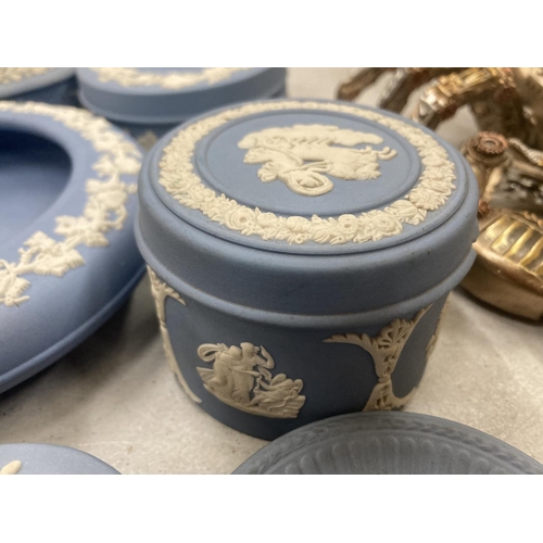 937 - A LARGE QUANTITY OF WEDGWOOD JASPERWARE TO INCLUDE PIN DISHES, ASHTRAY, LIGHTER, TOBACCO JAR, POMAND... 