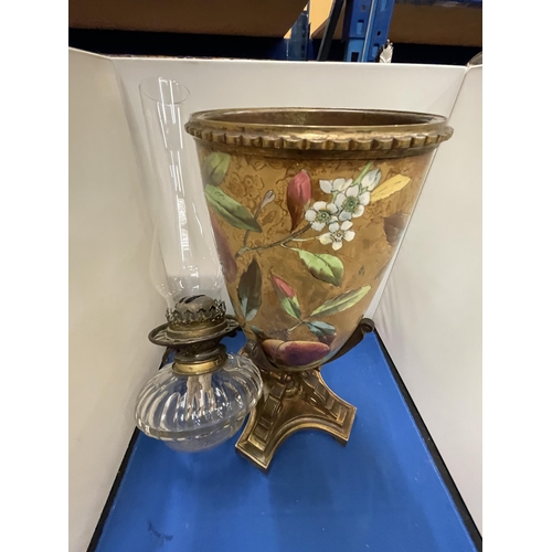 16 - AN ORNATE VICTORIAN OIL LAMP WITH GLASS FUNNEL