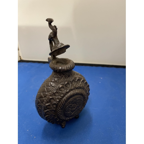 75 - A DECORATIVE BRONZE INCENSE BURNER