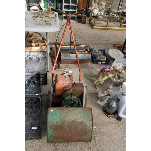 1817 - A VINTAGE SUFFOLK PETROL ENGINE CYLINDER MOWER