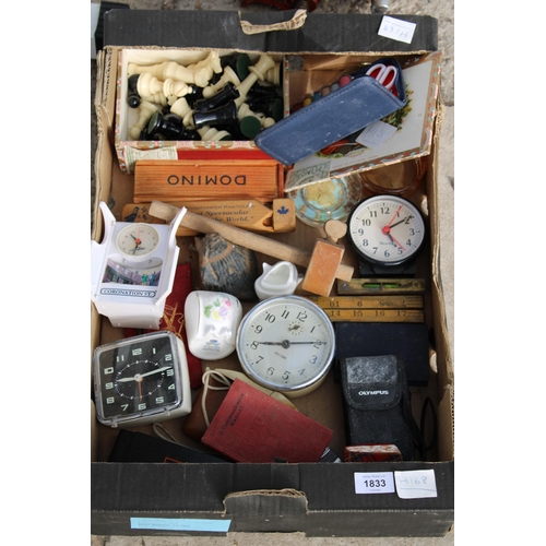 1833 - AN ASSORTMENT OF ITEMS TO INCLUDE CHESS PIECES, CLOCKS AND PAPER WEIGHTS ETC