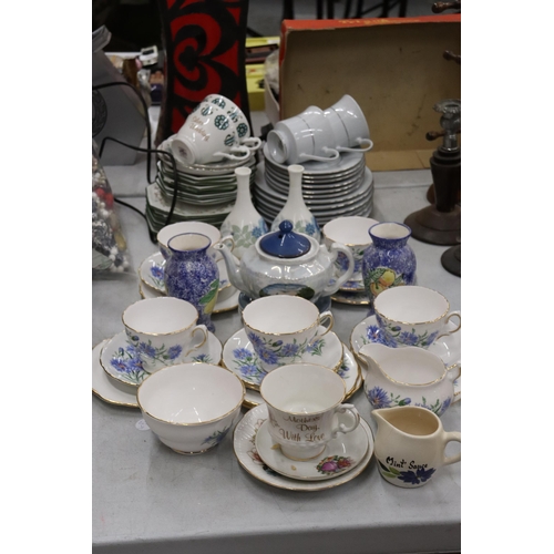 987 - A MIXED COLLECTION OF TEAWARE TO INCLUDE ROYAL VALE, CROWN MING, ETERNAL BEAU, ETC, CUPS, SAUCERS, S... 