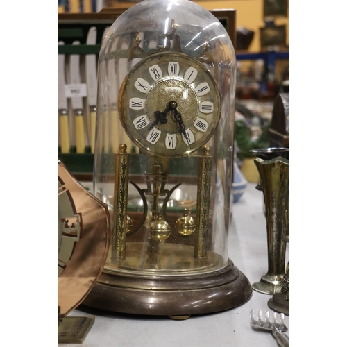 993 - TWO VINTAGE ANNIVERSARY CLOCKS IN DOMES PLUS A MANTLE CLOCK