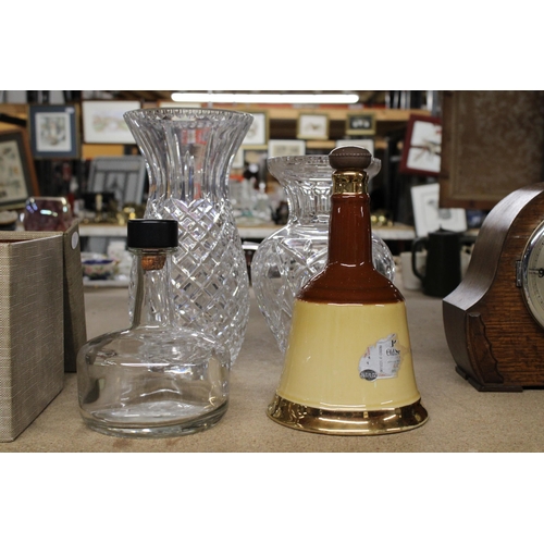 1192 - A MIXED LOT TO INCLUDE TWO GLASS VASES, A GLASS DECANTER PLUS A WADE BELL'S SCOTCH WHISKY DECANTER